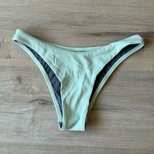 Kelia bottoms in sea glass (ribbed)